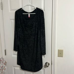 Black velvet dress  XL / XXL